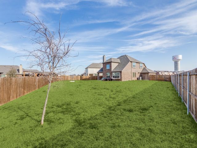 584 Boyd Road, Pilot Point, TX 76258