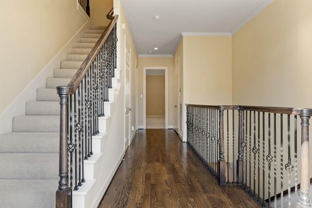 6310 Hermann Lake Drive, Houston, TX 77021