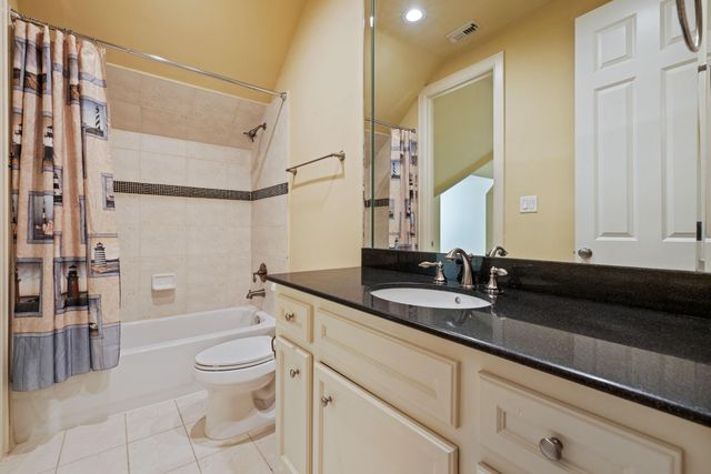 6310 Hermann Lake Drive, Houston, TX 77021