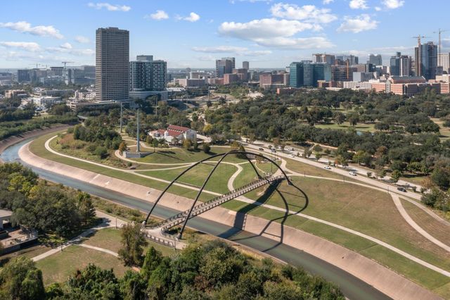 6310 Hermann Lake Drive, Houston, TX 77021