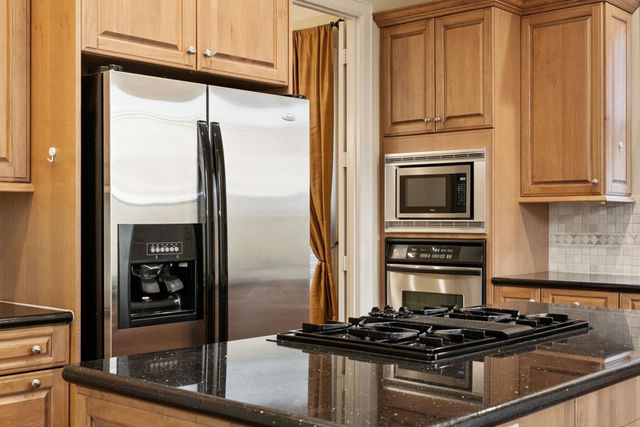 6310 Hermann Lake Drive, Houston, TX 77021