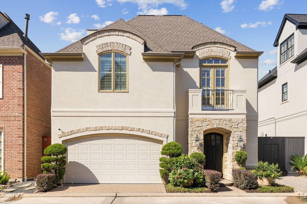 6310 Hermann Lake Drive, Houston, TX 77021