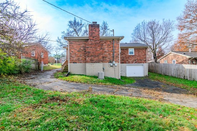 3668 King Arthur Drive, Lexington, KY 40517