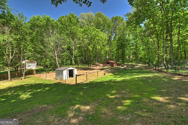 68 Old South Drive, Ellijay, GA 30540
