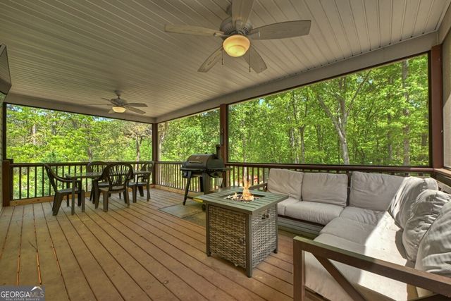 68 Old South Drive, Ellijay, GA 30540