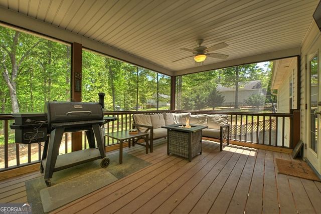 68 Old South Drive, Ellijay, GA 30540