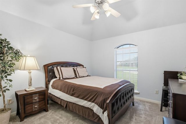 165 Canyon Drive, Decatur, TX 76234