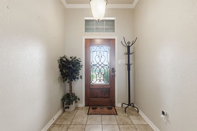 165 Canyon Drive, Decatur, TX 76234