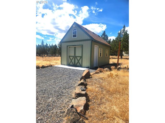 13422 Sw AIRFIELD Ln, Culver, OR 97734