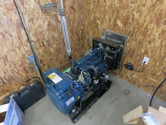 13422 Sw AIRFIELD Ln, Culver, OR 97734