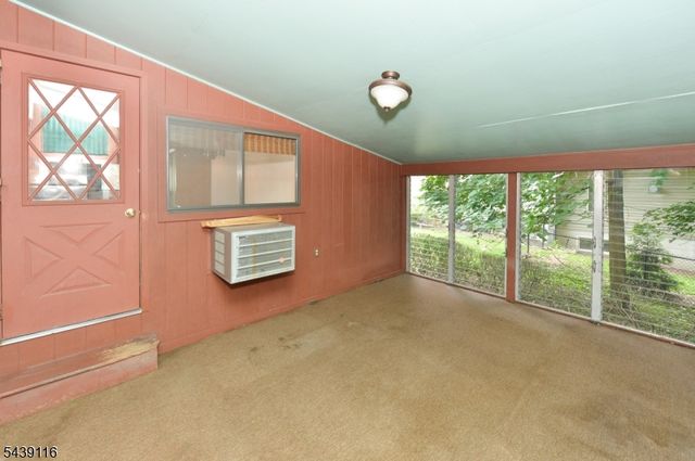 235 Godwin Ave, Wyckoff Twp., NJ 07481