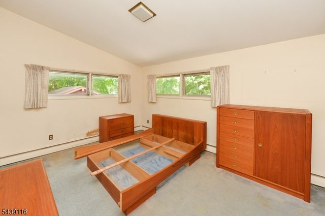 235 Godwin Ave, Wyckoff Twp., NJ 07481