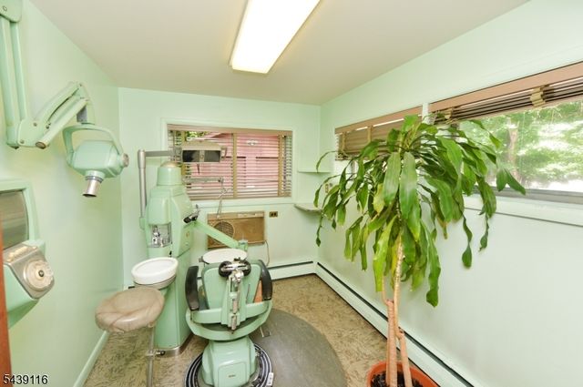 235 Godwin Ave, Wyckoff Twp., NJ 07481