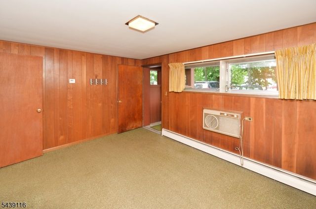 235 Godwin Ave, Wyckoff Twp., NJ 07481