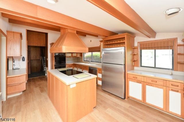235 Godwin Ave, Wyckoff Twp., NJ 07481