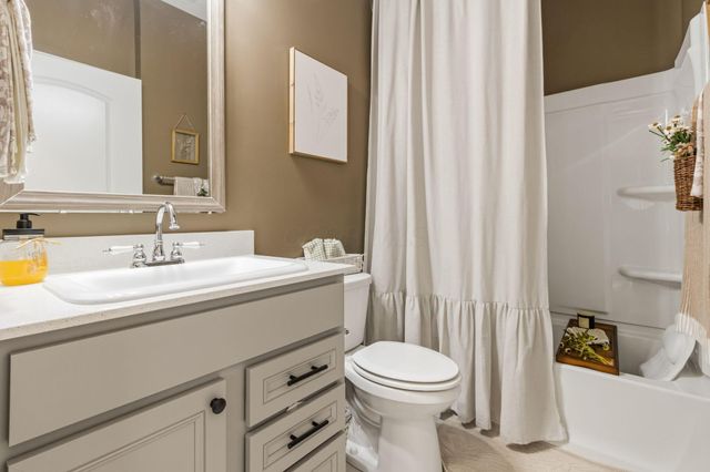 3056 Sinatra Way, Powell, OH 43065