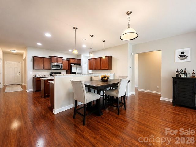 1919 Corriente Court, Charlotte, NC 28213