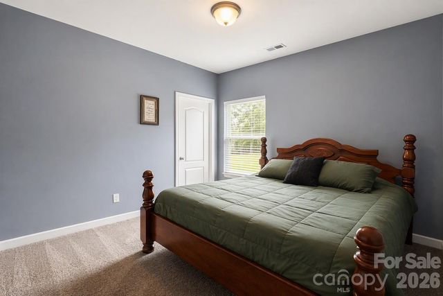 1919 Corriente Court, Charlotte, NC 28213