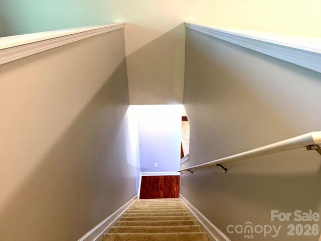 1919 Corriente Court, Charlotte, NC 28213