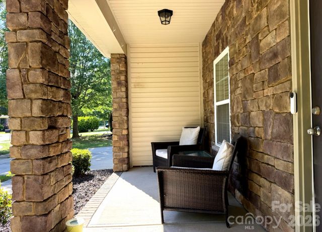1919 Corriente Court, Charlotte, NC 28213