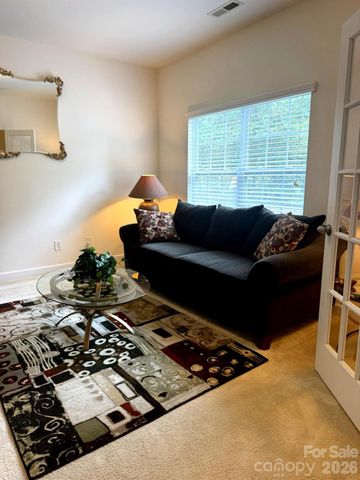 1919 Corriente Court, Charlotte, NC 28213