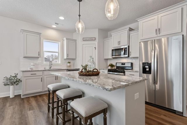 1418 Cedar Lane, Litchfield, MN 55355