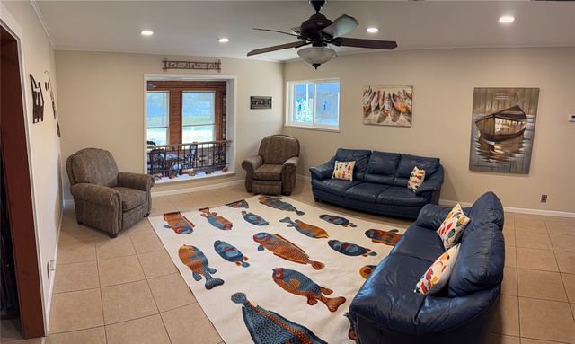 253 County Road 1445, Quitman, TX 75783