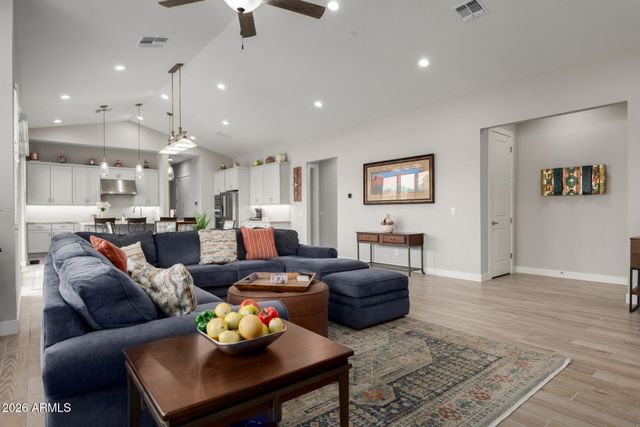 11531 N JEROME Street, Surprise, AZ 85388