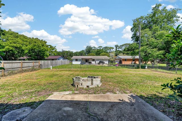 612 JOHNSON DRIVE, Ormond Beach, FL 32174