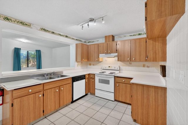 612 JOHNSON DRIVE, Ormond Beach, FL 32174