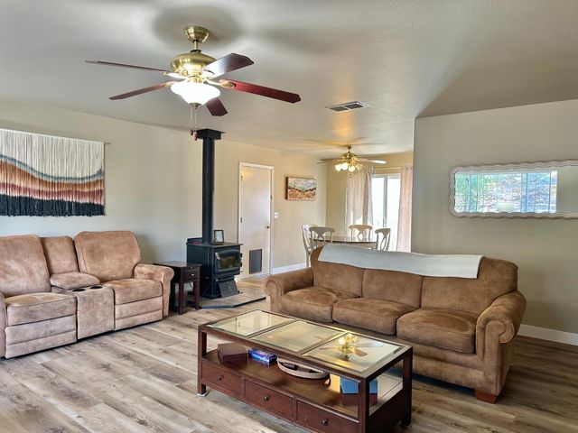 39925 Lilley Mountain Drive, Coarsegold, CA 93614