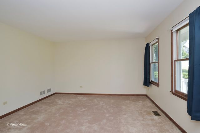 841 Hemlock Drive, Sleepy Hollow, IL 60118