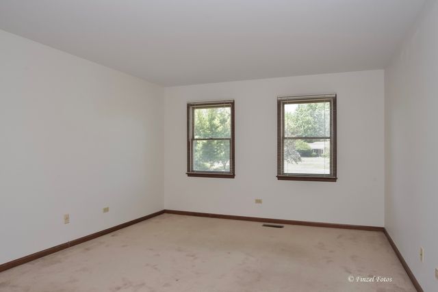841 Hemlock Drive, Sleepy Hollow, IL 60118
