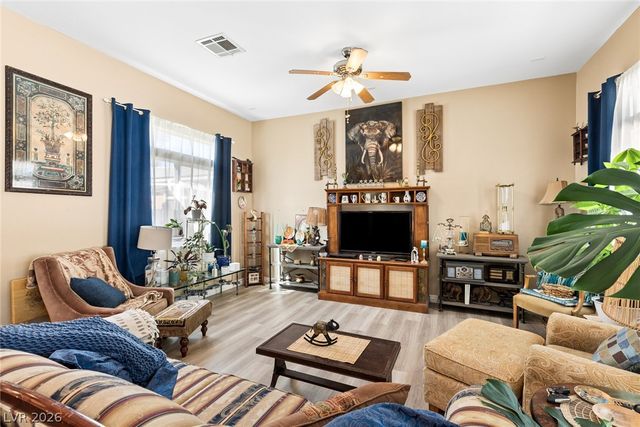 5734 Hoptree Drive, Pahrump, NV 89061