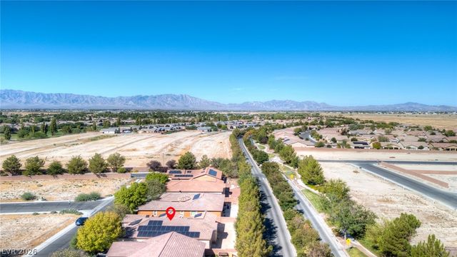 5734 Hoptree Drive, Pahrump, NV 89061
