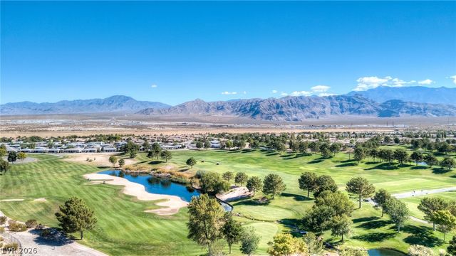 5734 Hoptree Drive, Pahrump, NV 89061