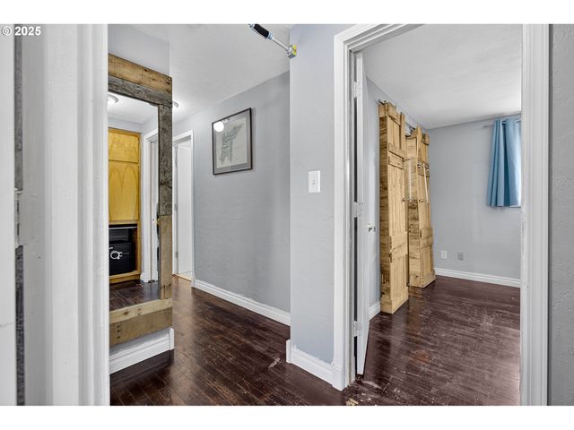 1515 W QUINALT St, Springfield, OR 97477