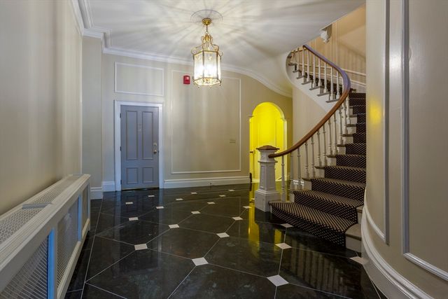 233 Beacon Street 9, Boston, MA 02116