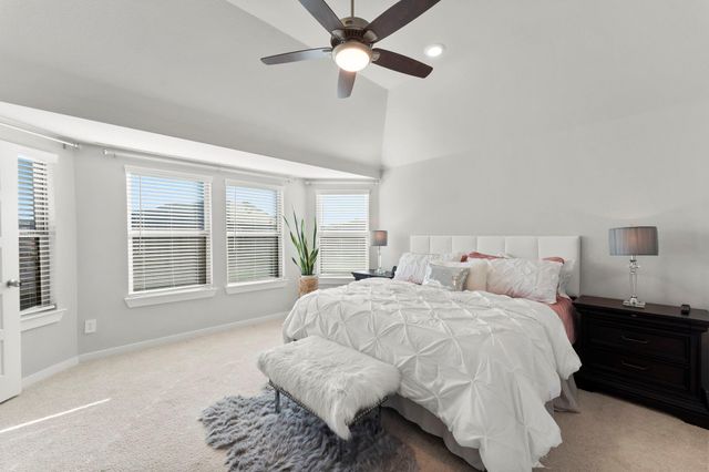 928 Gentle Moss Drive, Magnolia, TX 77354