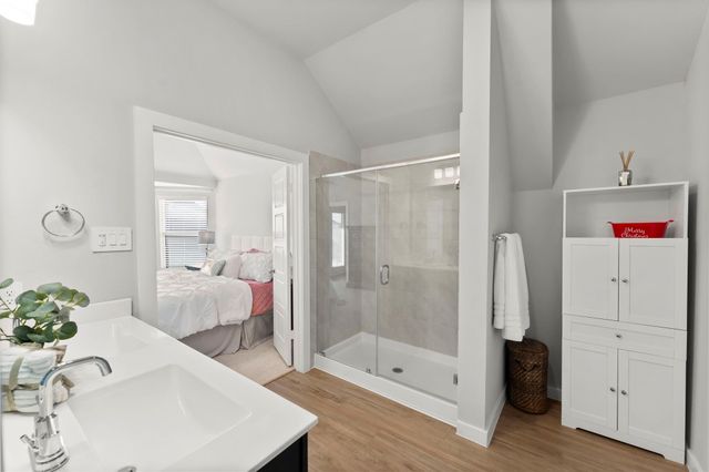 928 Gentle Moss Drive, Magnolia, TX 77354