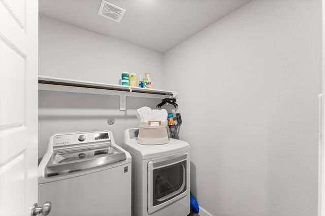 928 Gentle Moss Drive, Magnolia, TX 77354