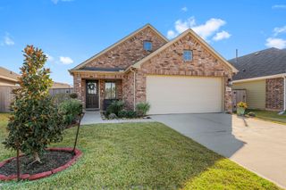 928 Gentle Moss Drive, Magnolia, TX 77354