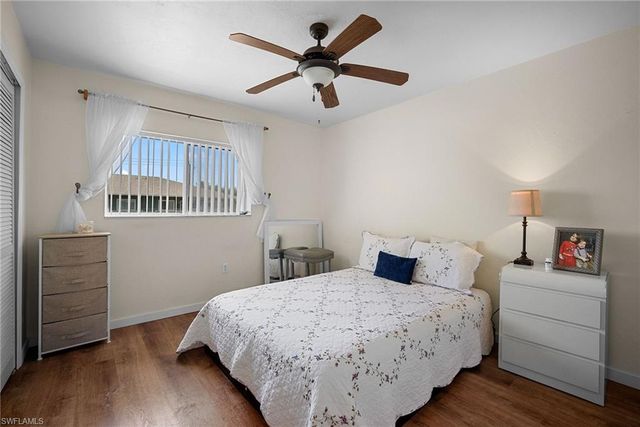 144 Cypress WAY E # 707, Naples, FL 34110