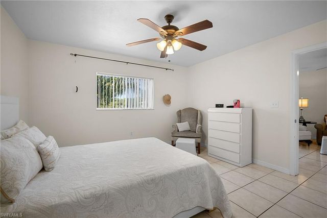 144 Cypress WAY E # 707, Naples, FL 34110