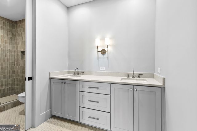 245 Roycroft Lane, Fayetteville, GA 30214