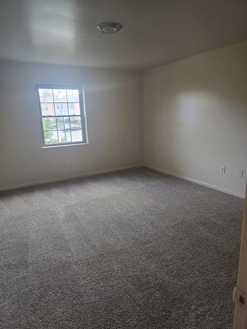 211 Ellington Pl, Madison, TN 37115