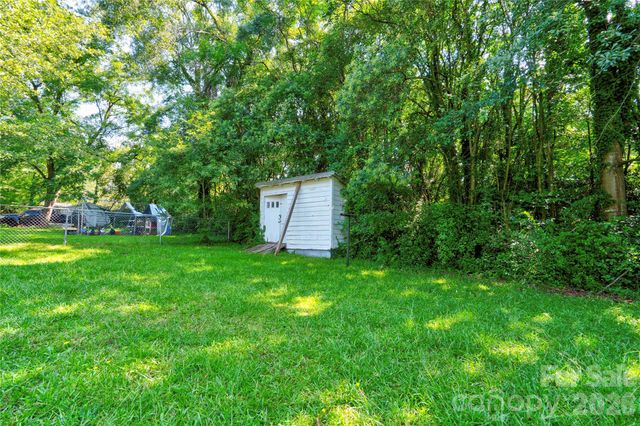 327 Woodside Drive, Shelby, NC 28150