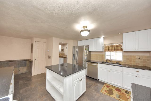 10942 Autumn Lane, Cleveland, TX 77328