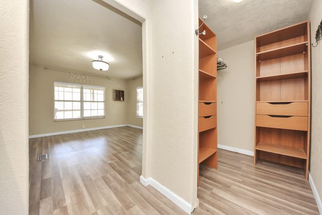 10942 Autumn Lane, Cleveland, TX 77328