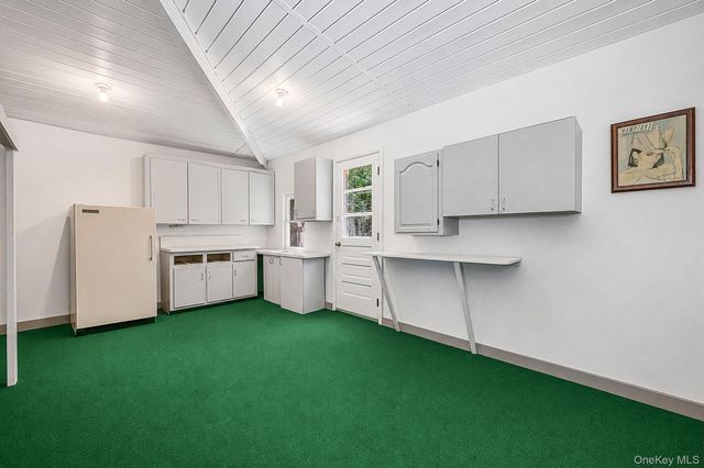 1520 Meday Avenue, Mattituck, NY 11952